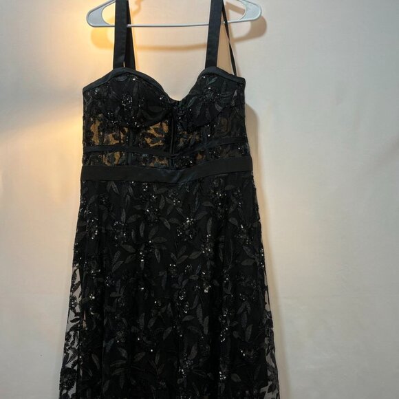 Blondie Nites Black Sequin Floral A-Line Formal Dress Gown Size 17 - Picture 11 of 14